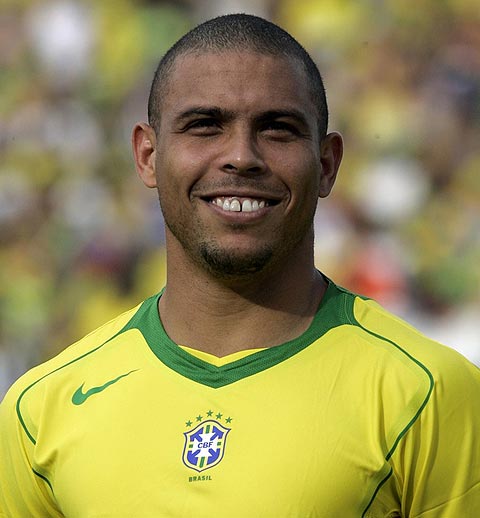 貌和深度内 貌和深度内