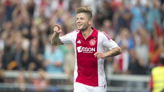 在竞争激烈 在竞争激烈