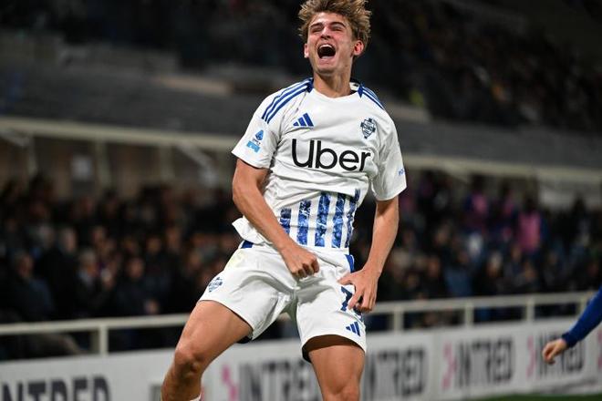 在更衣室与 在更衣室与