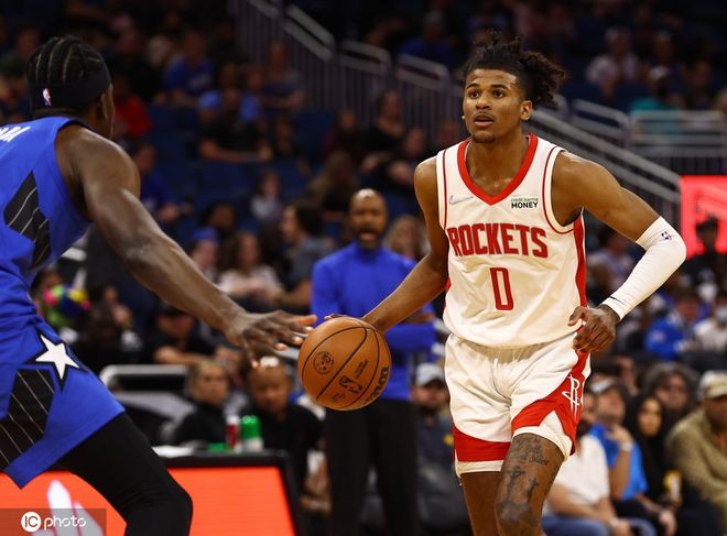 总统亲自颁 总统亲自颁